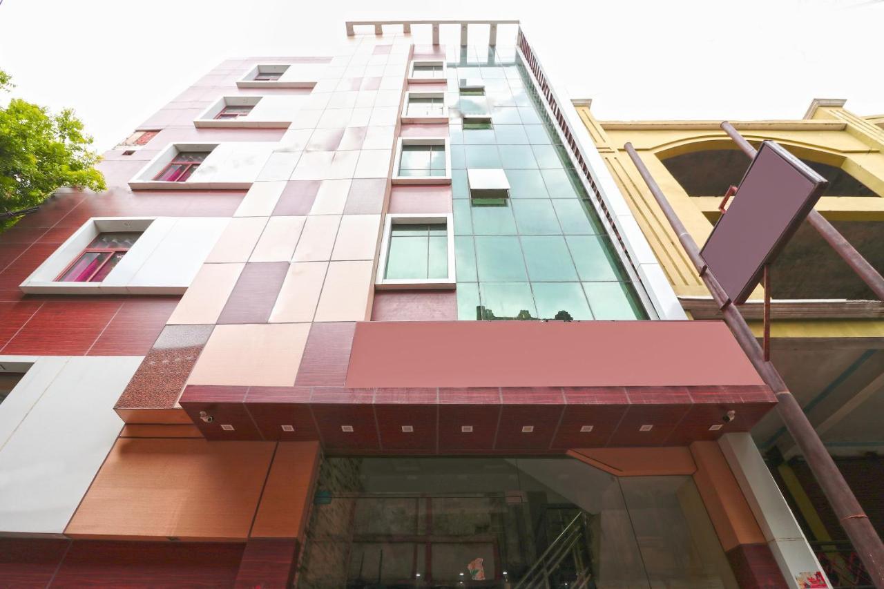 Oyo 15169 Hotel Rk Inn Lakhnau Kültér fotó