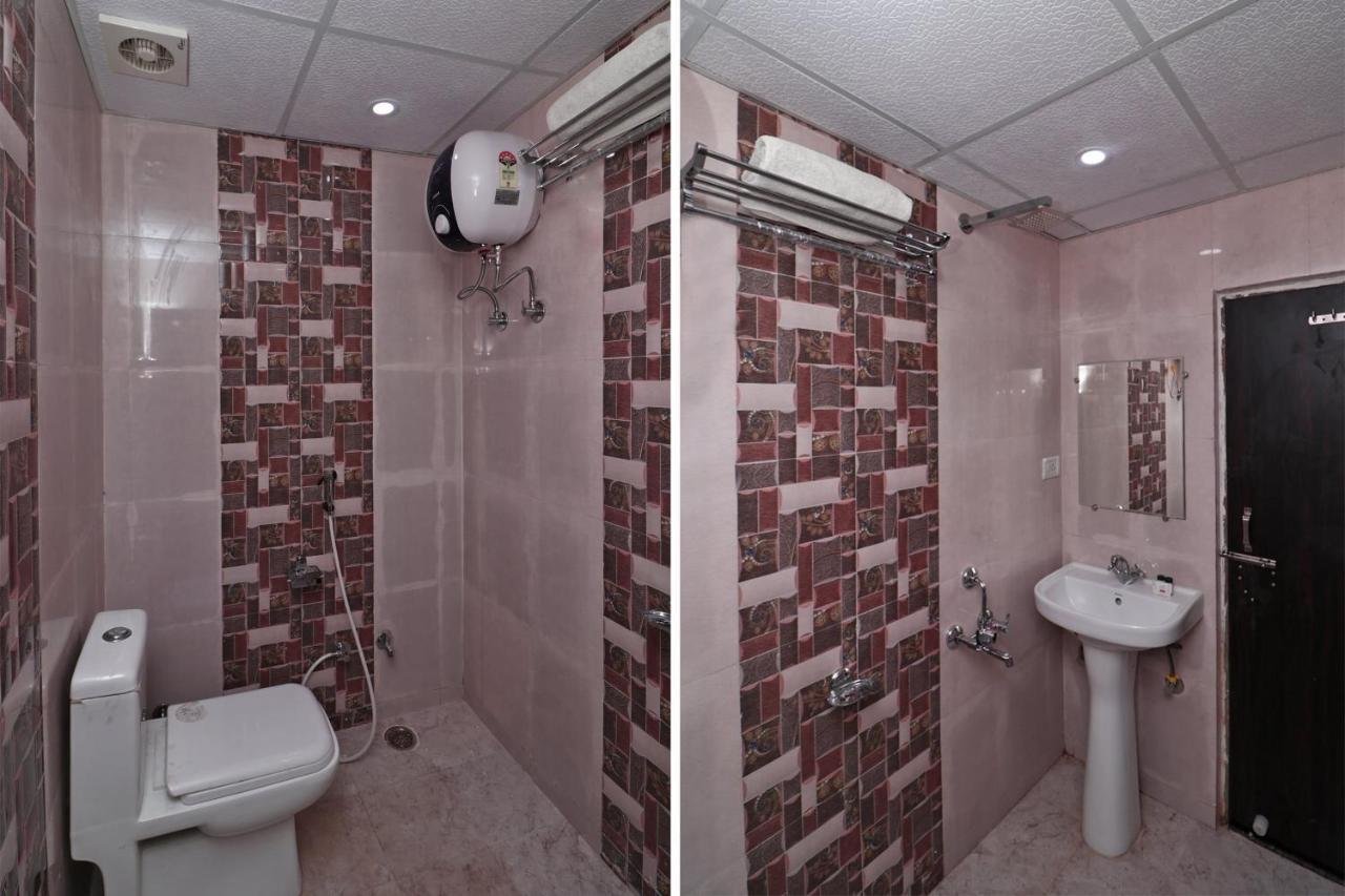 Oyo 15169 Hotel Rk Inn Lakhnau Kültér fotó