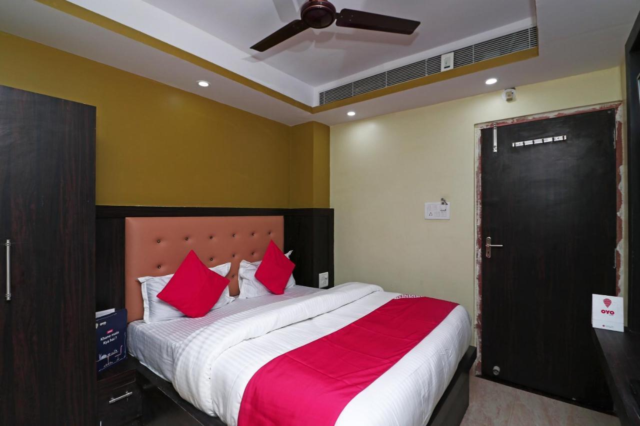 Oyo 15169 Hotel Rk Inn Lakhnau Kültér fotó